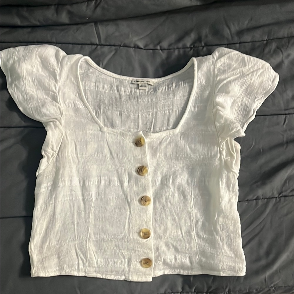 American Eagle White Crop Buttoned Blouse